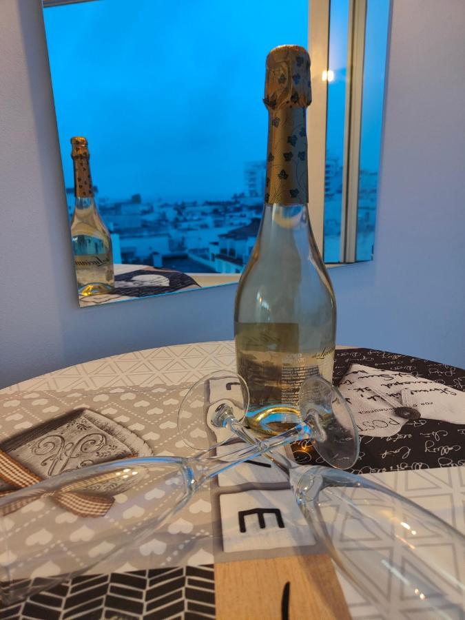 Avenida Palma De Mallorca City Center With Sea Views By Namaste Elite Torremolinos Kültér fotó